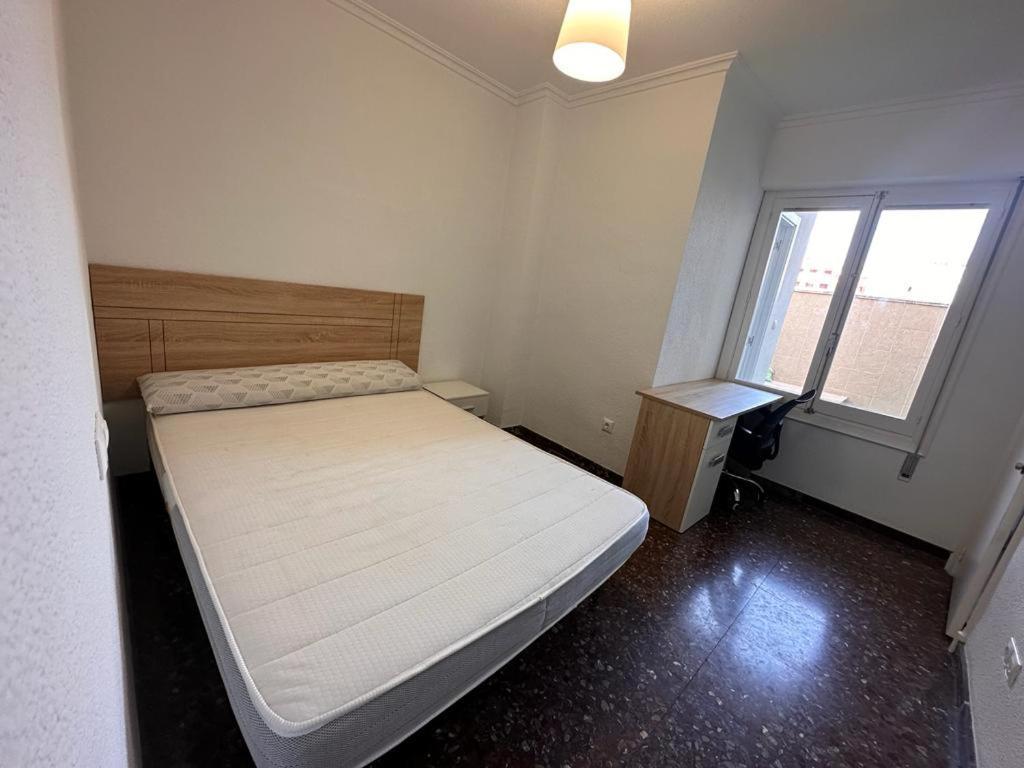 Piso 4 Dormitorios Centrico Con Gran Terraza San Juan  Exteriör bild