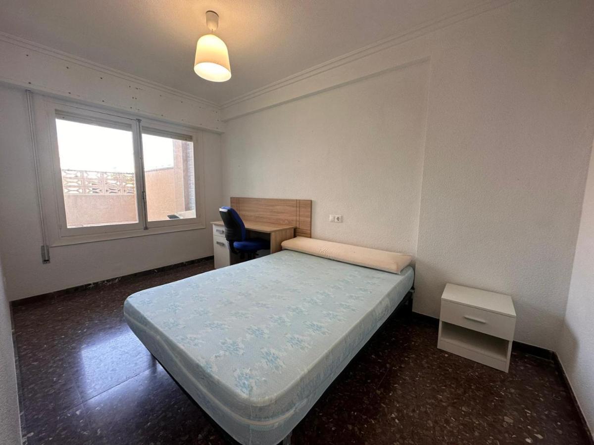 Piso 4 Dormitorios Centrico Con Gran Terraza San Juan  Exteriör bild